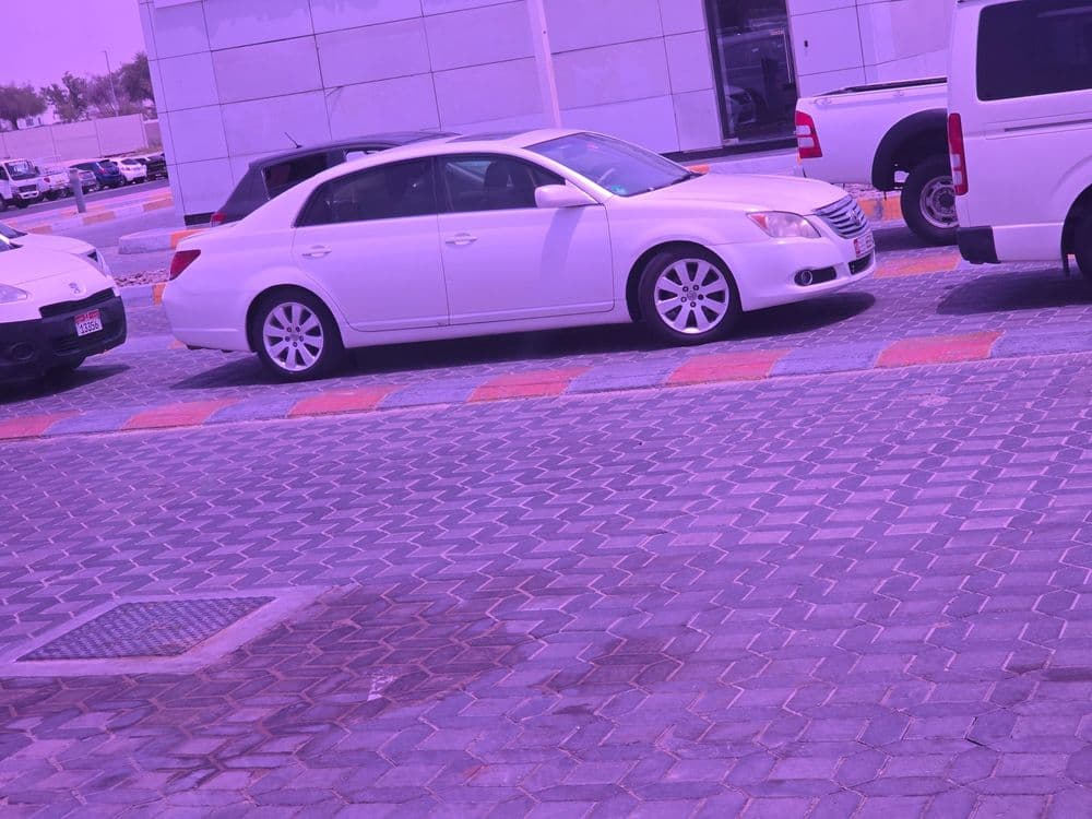 تويوتا أفالون Sedan 2008 مستعملة