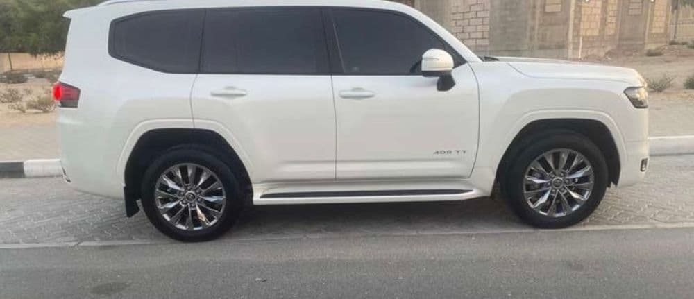 تويوتا لاند كروزر 3.5T GXR 2024 مستعملة