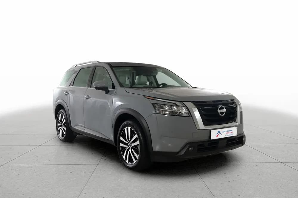 Used Nissan Pathfinder 2024