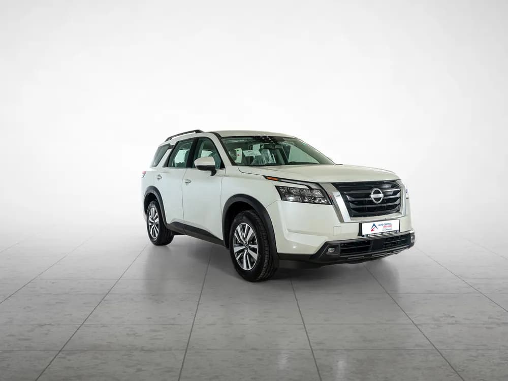 Used Nissan Pathfinder 2024