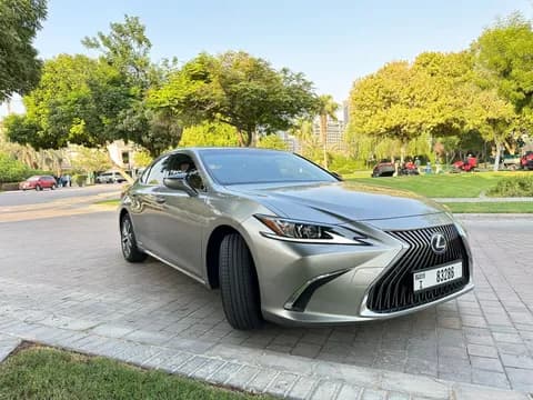 Used Lexus ES-Series 2020