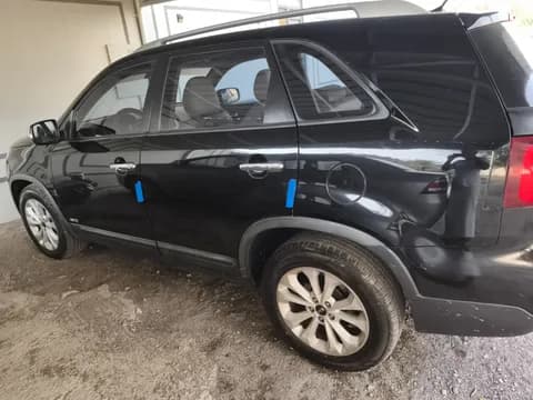 كيا سورينتو 3.5L LX AWD 2015 مستعملة كيا سورينتو 3.5L LX AWD 2015 مستعملة used_cars.forSale