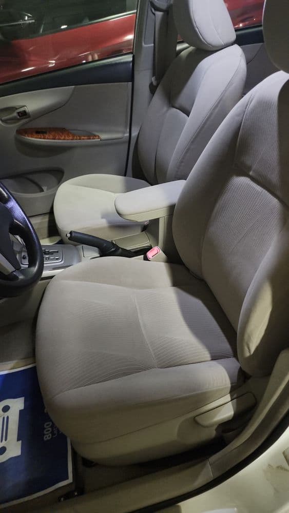 Used Toyota Corolla 1.8L 2011