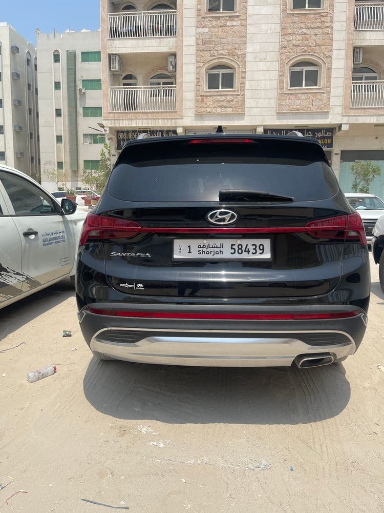 هيونداي سانتافيه 2.5T Comfort AWD 2023 مستعملة