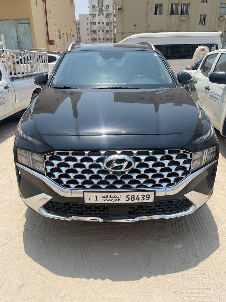 هيونداي سانتافيه 2.5T Comfort AWD 2023 مستعملة