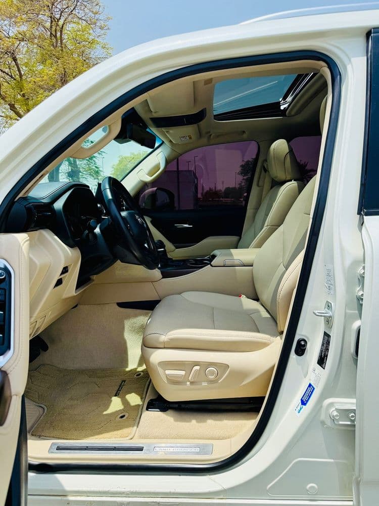 تويوتا لاند كروزر 4.0L GXR 2023 مستعملة