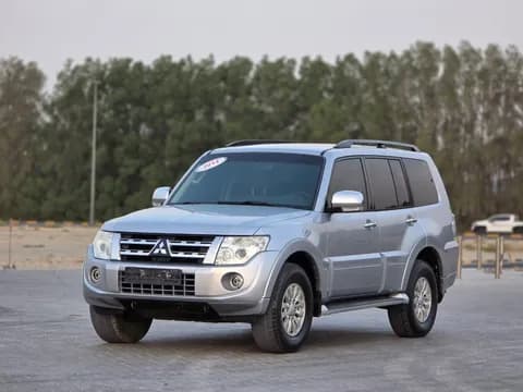 Used Mitsubishi Pajero GLS V6 2014 Used Mitsubishi Pajero GLS V6 2014 used_cars.forSale