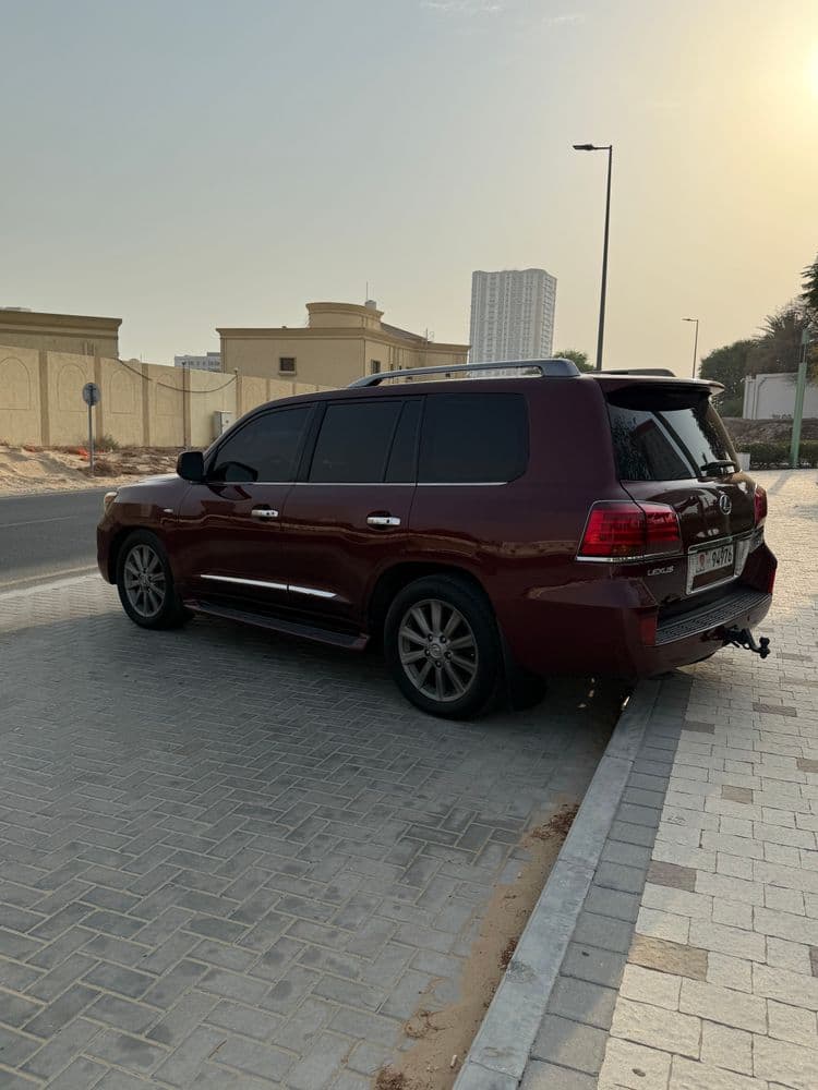 Used Lexus LX 570 2009