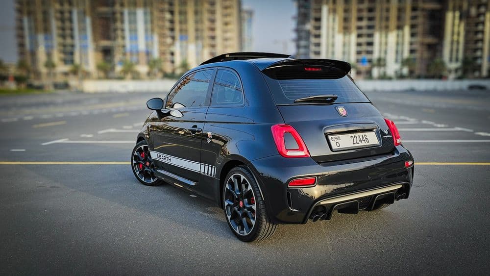 أبارث 595 1.4T Competizione Hard-Top 2021 مستعملة