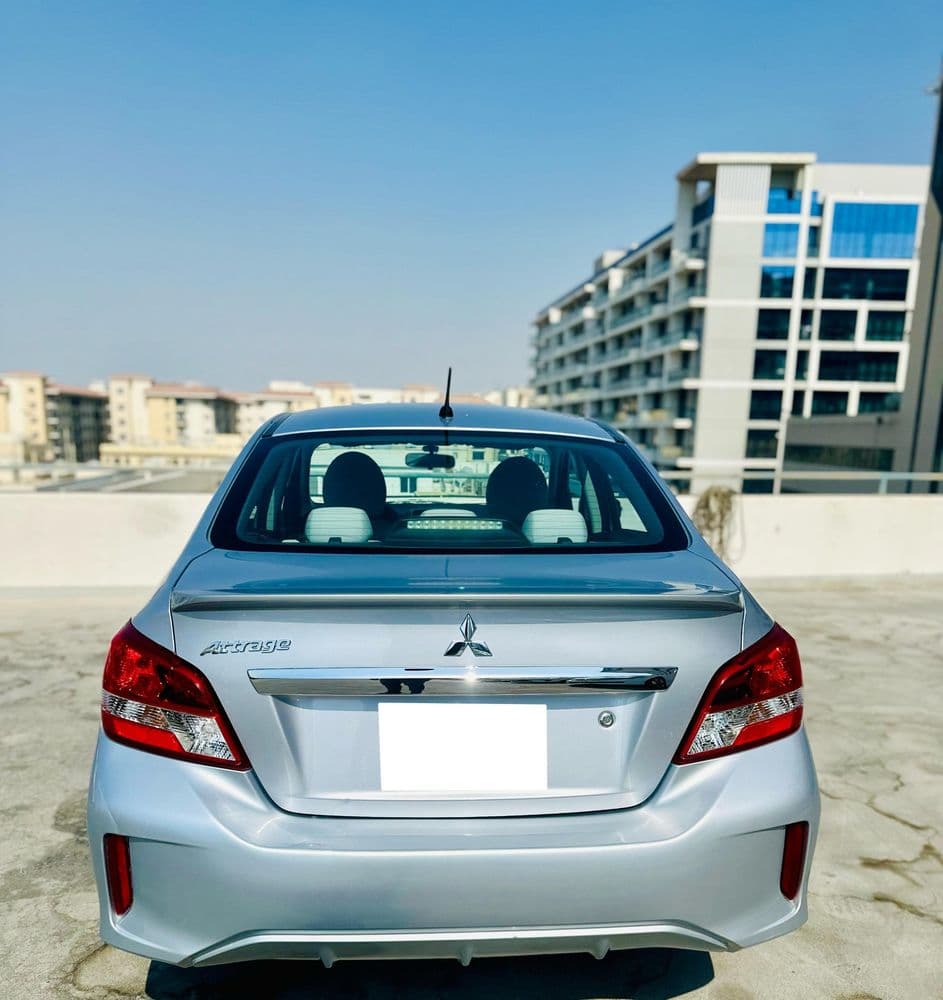 ميتسوبيشي أتراج 1.2 GLX 2022 مستعملة