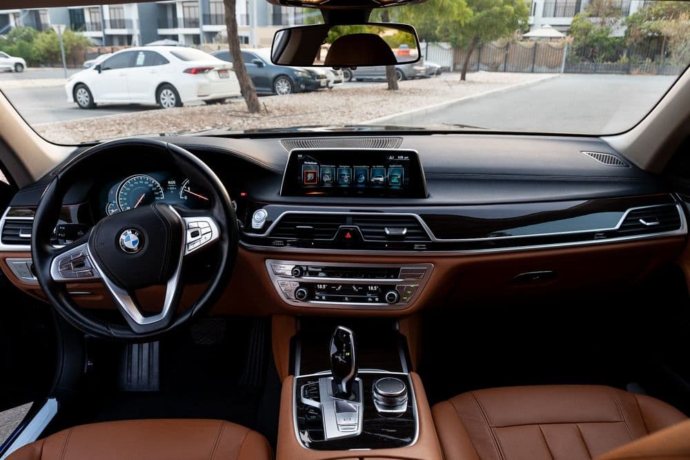 مستعملة بي إم دبليو الفئة السابعة 740Li 2017