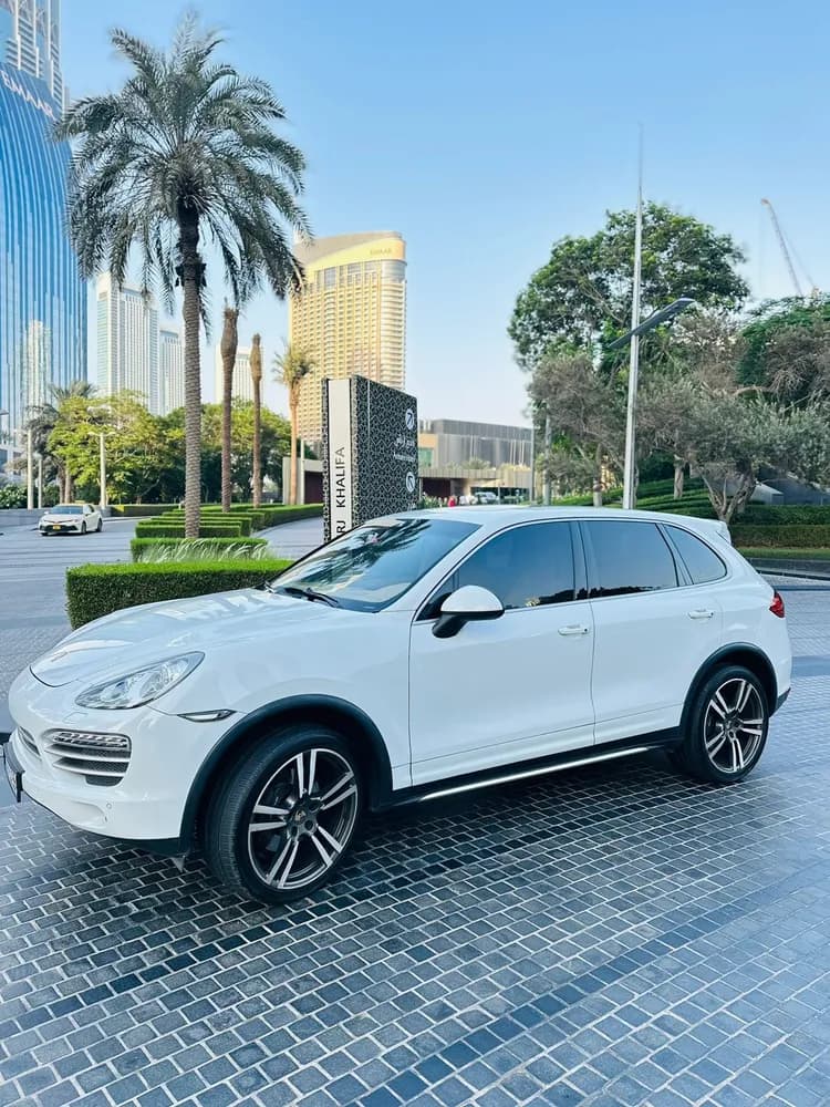Used Porsche Cayenne Platinum Edition 2014