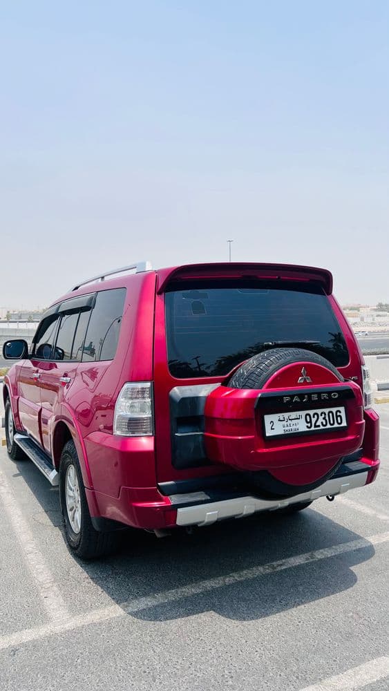 ميتسوبيشي باجيرو GLS V6 2010 مستعملة