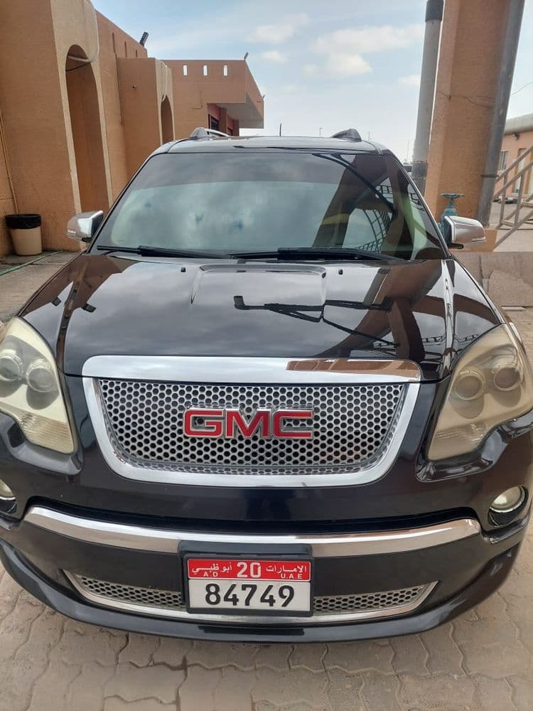 Used GMC Acadia Denali 2011