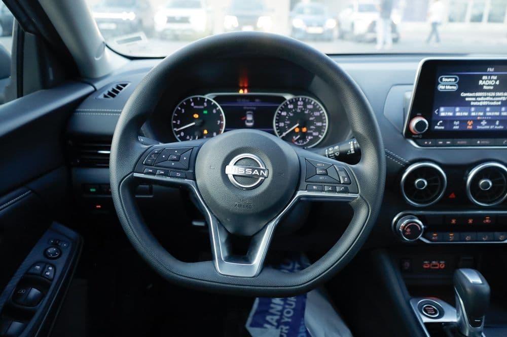 Used Nissan Sentra 2.0L SV 2024