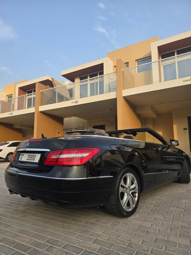 مرسيدس بنز الفئة - إي كابريوليه E 250 2012 مستعملة