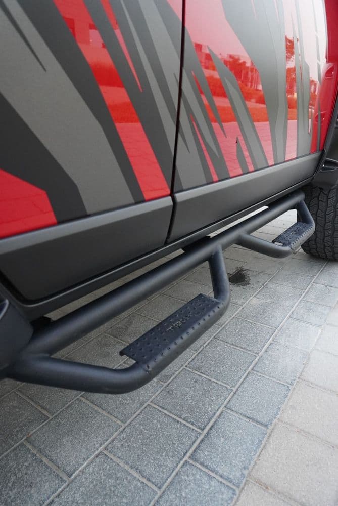 تويوتا اف جاي كروزر 4.0L VXR 2021 مستعملة