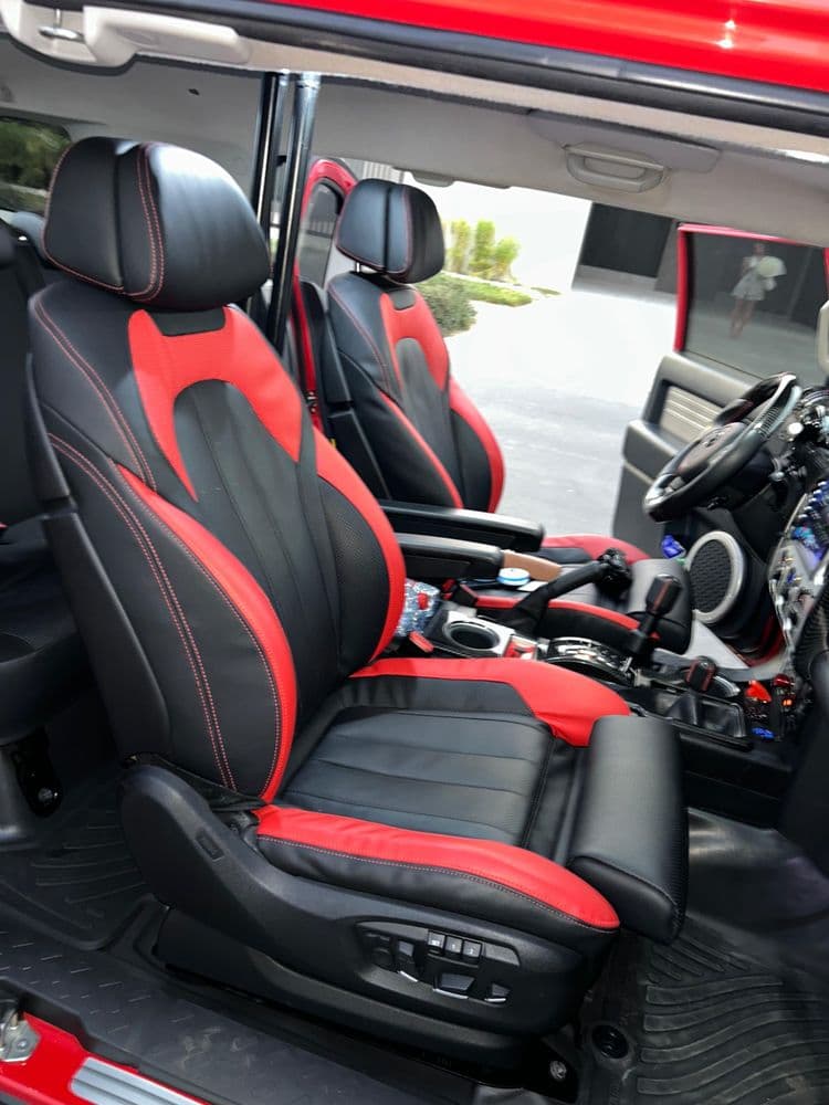 تويوتا اف جاي كروزر 4.0L VXR 2021 مستعملة