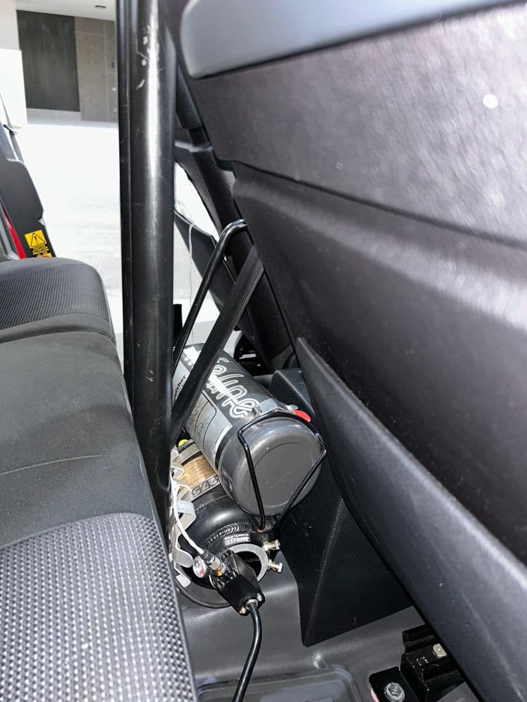 تويوتا اف جاي كروزر 4.0L VXR 2021 مستعملة