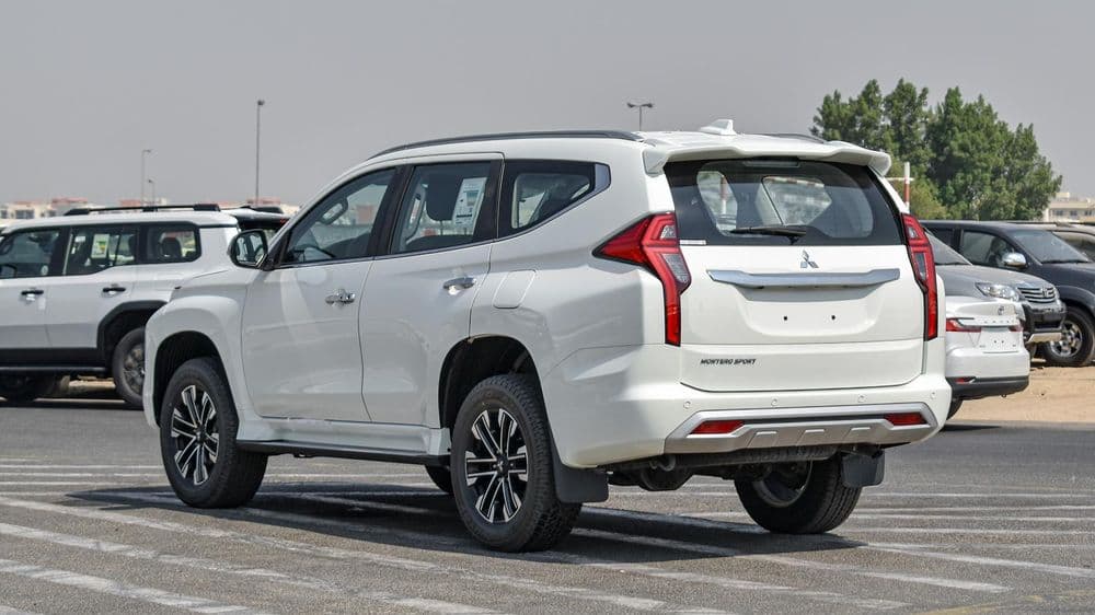New Mitsubishi Montero Sport 3.0L GLX (4WD) mid 2023