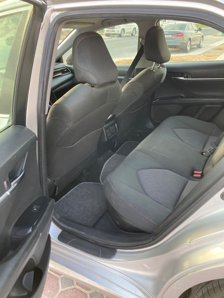 Used Toyota Camry 2.4 Hybrid XLE 2019