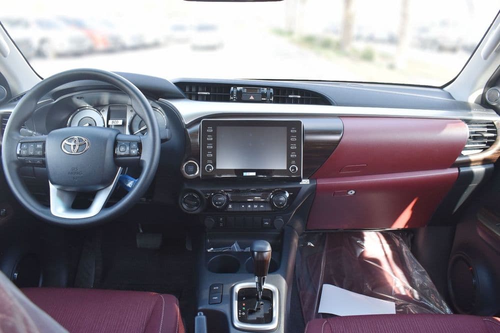 New Toyota Hilux 2025