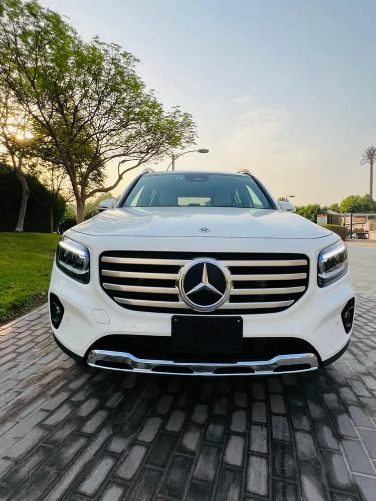 مرسيدس بنز GLB 250 4MATIC 2025 مستعملة