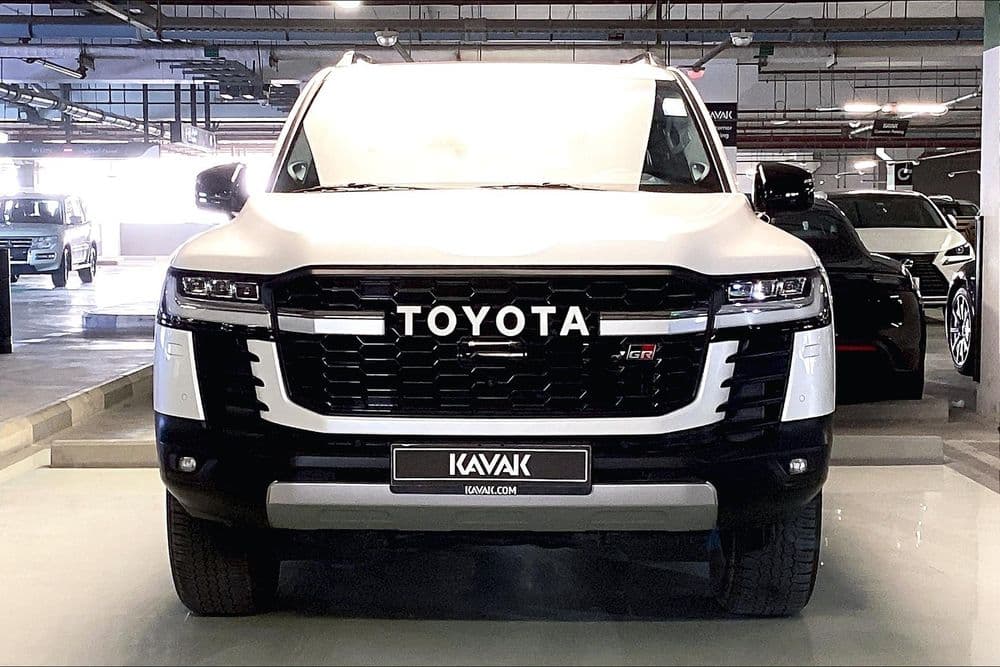 تويوتا لاند كروز 2023 مستعملة