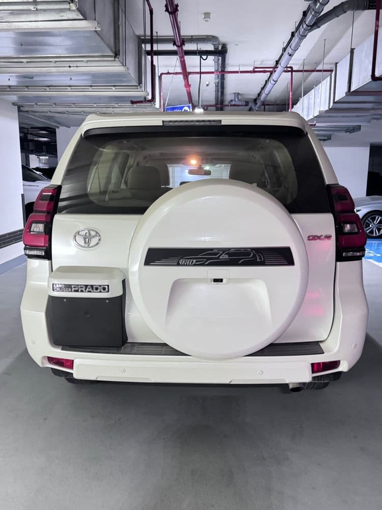 تويوتا لاند كروزر برادو 4.0L GXR 2021 مستعملة