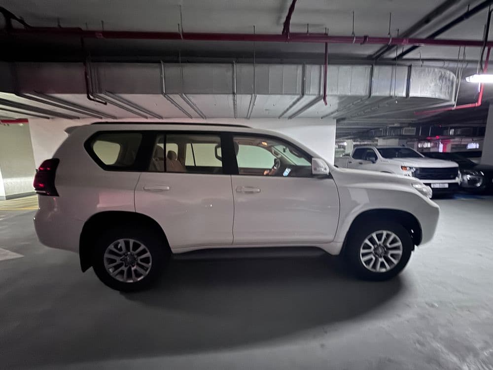 تويوتا لاند كروزر برادو 4.0L GXR 2021 مستعملة