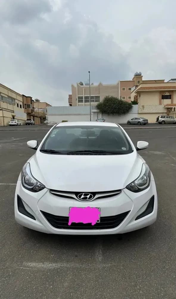 هيونداي إلانترا 1.6L Smart 2014 مستعملة