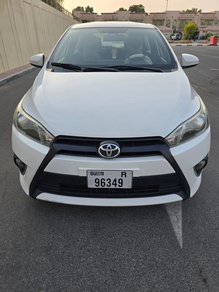 مستعملة تويوتا يارس هاتشباك 1.5L SE 2015