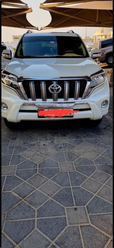Used Toyota Land Cruiser Prado 2.7L VXR 2014