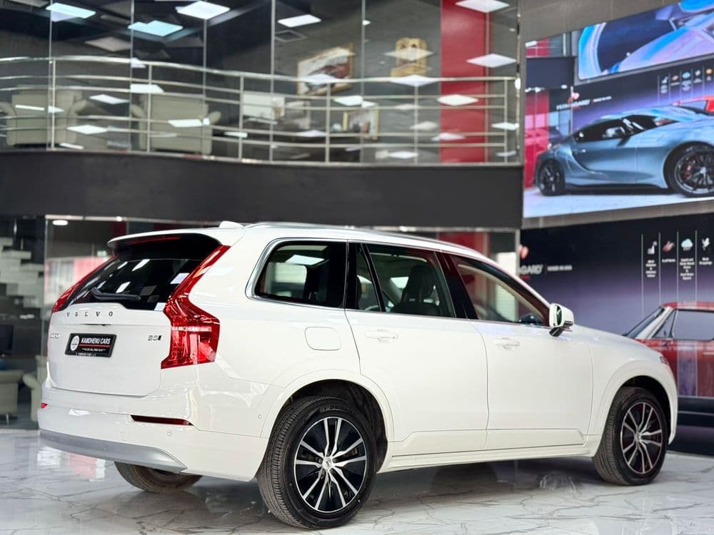 مستعملة فولفو اكس سي90 2022