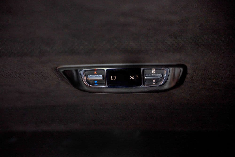 الجديد مرسيدس بنز الفئة في Avantgarde 2025