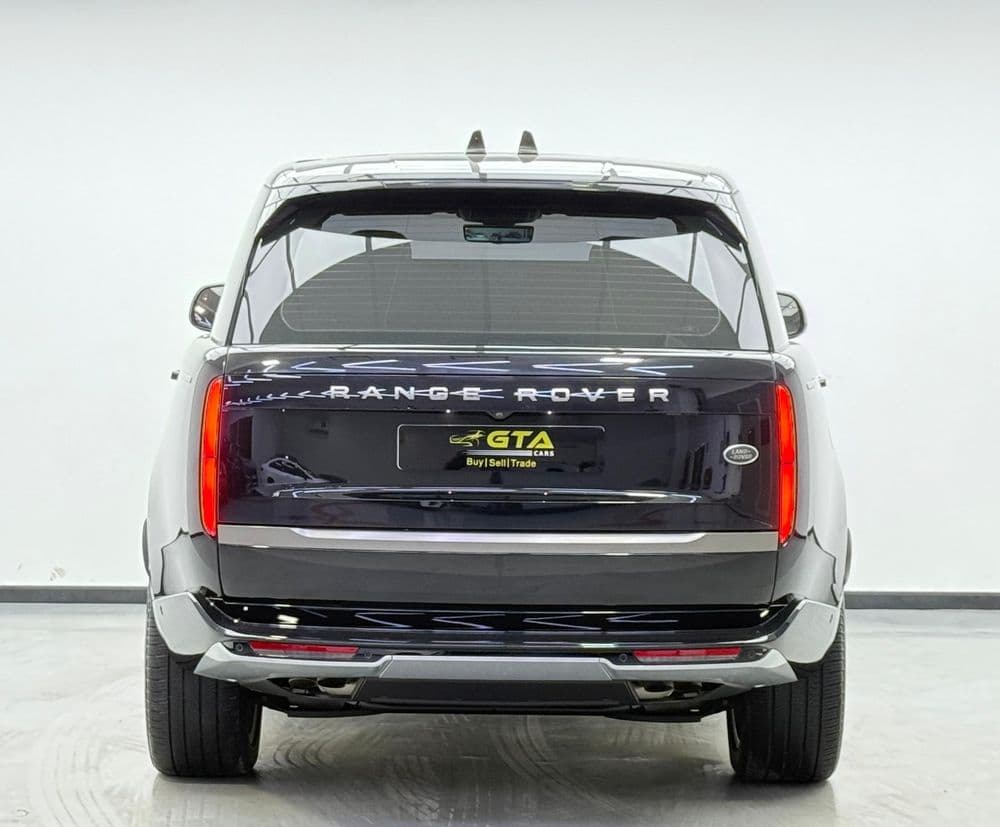 مستعملة لاند روفر رنج روفر 4.4T First Edition 530PS 2023