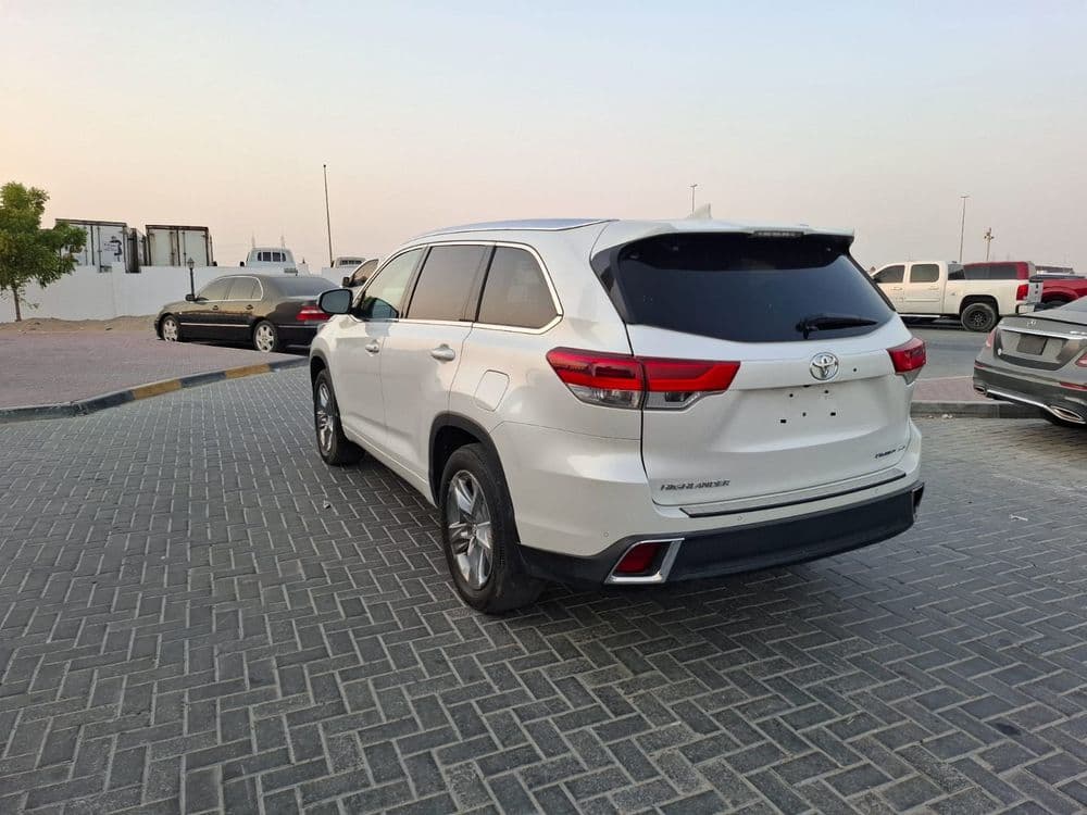 Used Toyota Highlander 2020