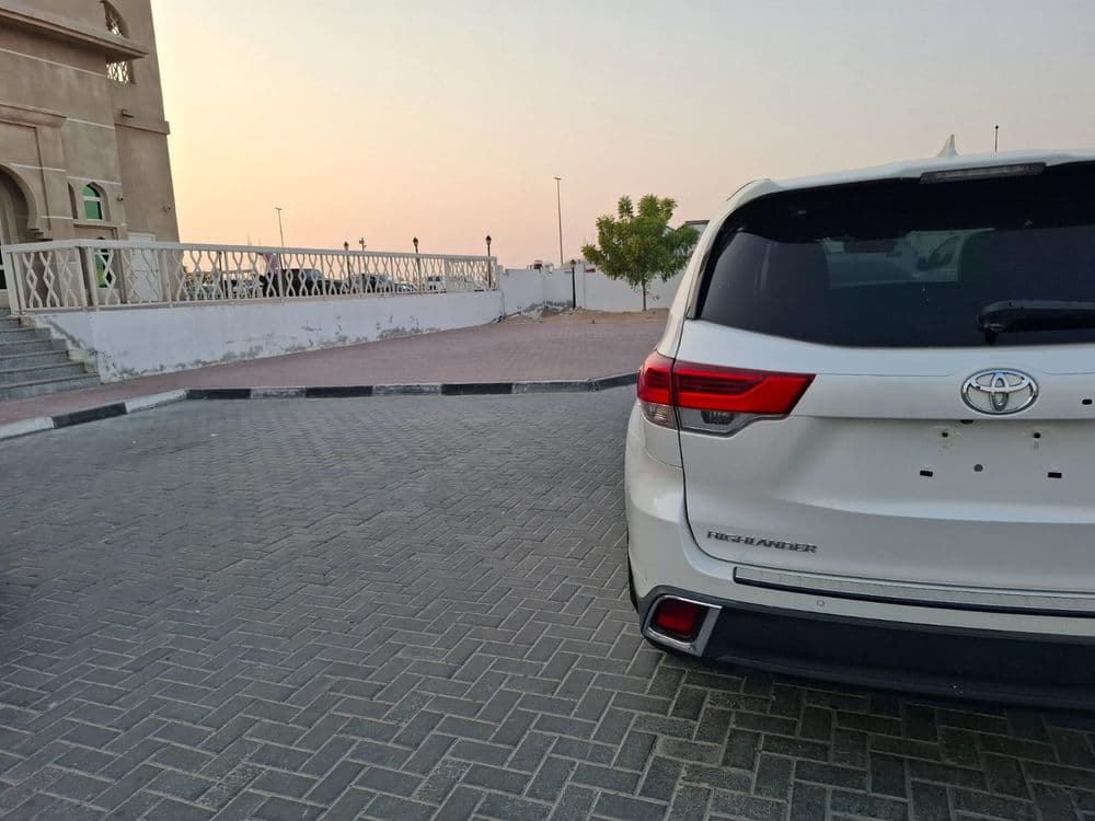 Used Toyota Highlander 2020