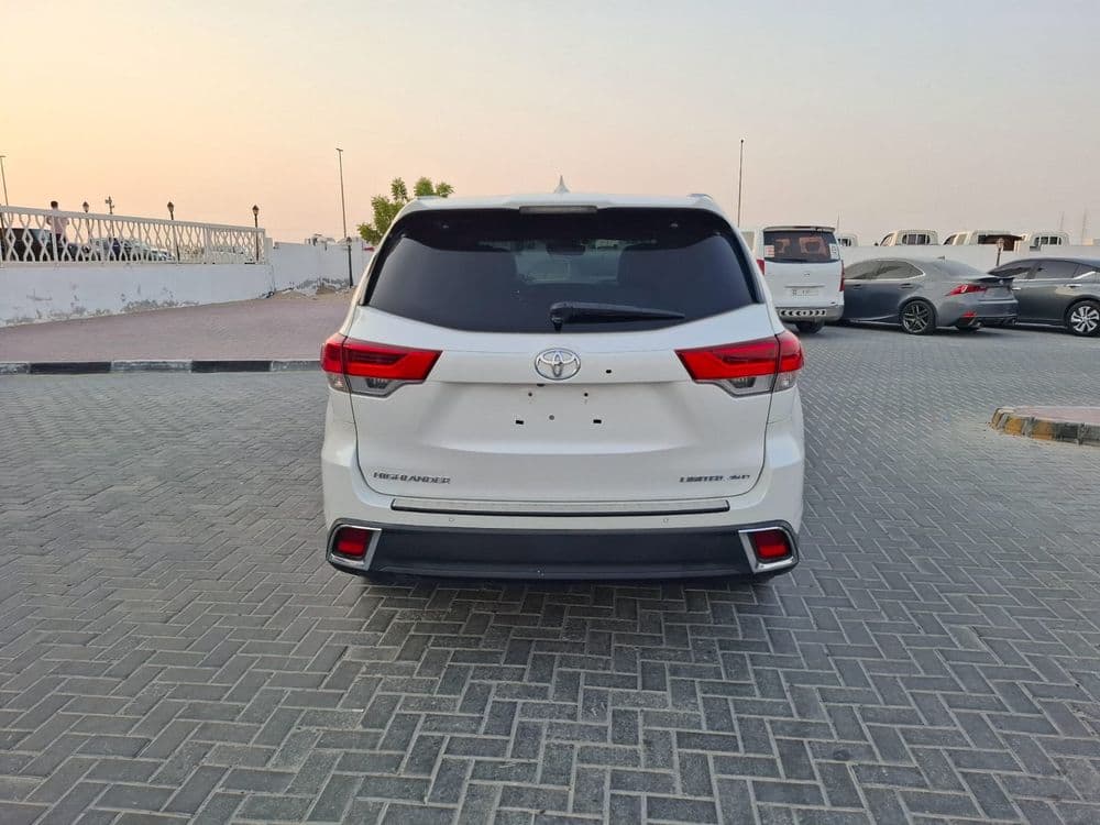 Used Toyota Highlander 2020