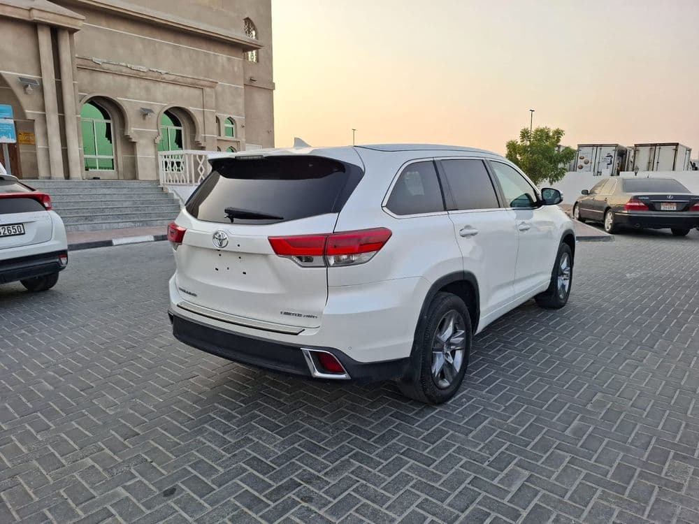 Used Toyota Highlander 2020