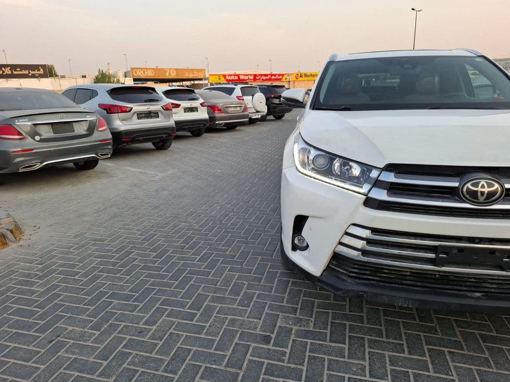 Used Toyota Highlander 2020