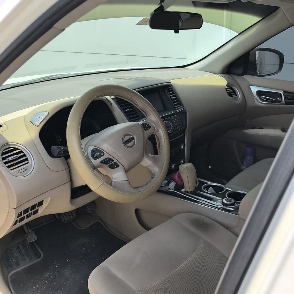 Used Nissan Pathfinder 3.5L SL 4WD 2014