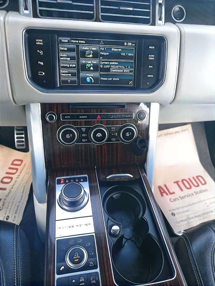 مستعملة لاند روفر رينج روفر Supercharged 2015