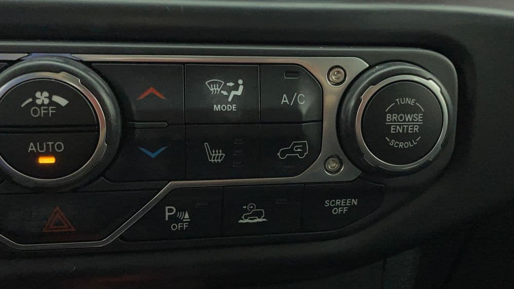 جيب رانجلر 2023 مستعملة