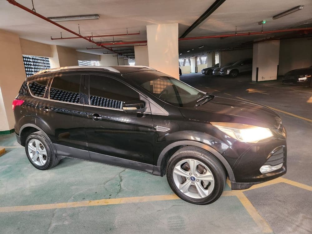 Used Ford Escape 2.5L SE 2015