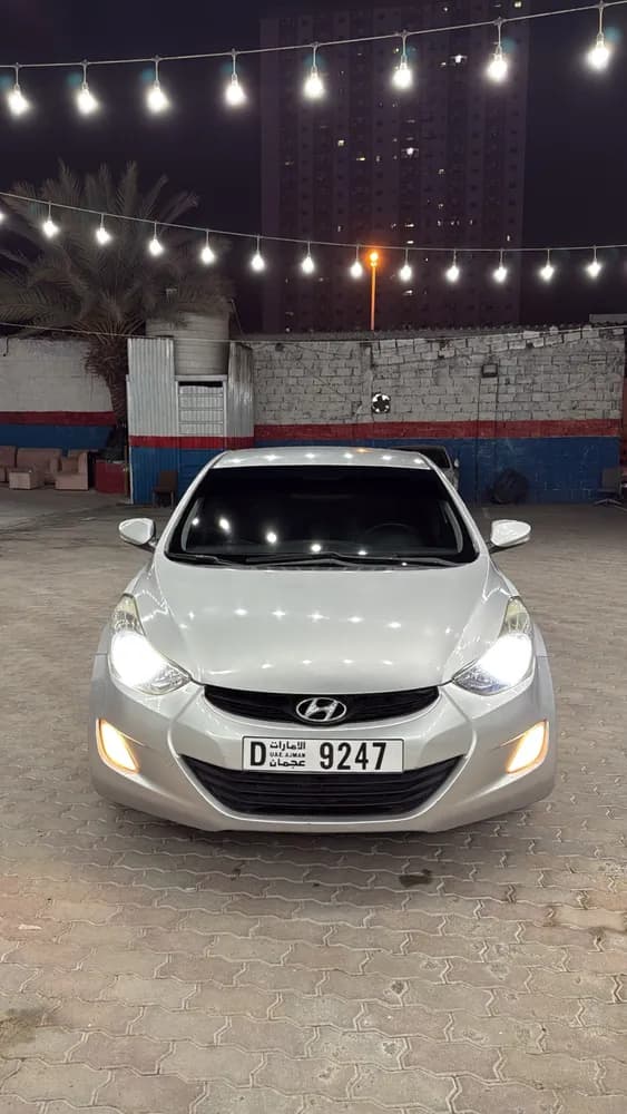هيونداي إلانترا كوبيه 1.8L 2013 مستعملة