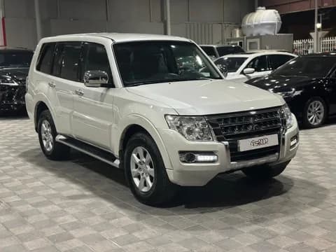 Used Mitsubishi Pajero 3.5L GLS 5 Door 2020 Used Mitsubishi Pajero 3.5L GLS 5 Door 2020 for sale