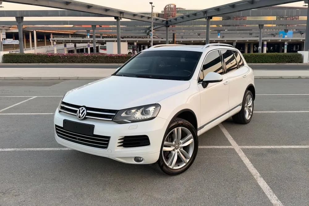 مستعملة فولكس فاجن طوارق 3.6L Sport 2014