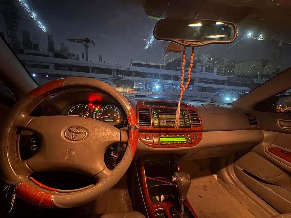 مستعملة تويوتا كامري 2.5L XLE 204 HP 2003