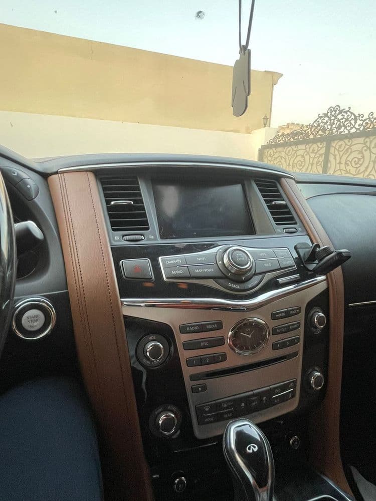 Used Infiniti QX80 5.6L 7s Luxury 2018